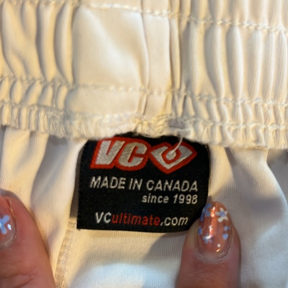 Athletic shorts - Picture 6 of 7